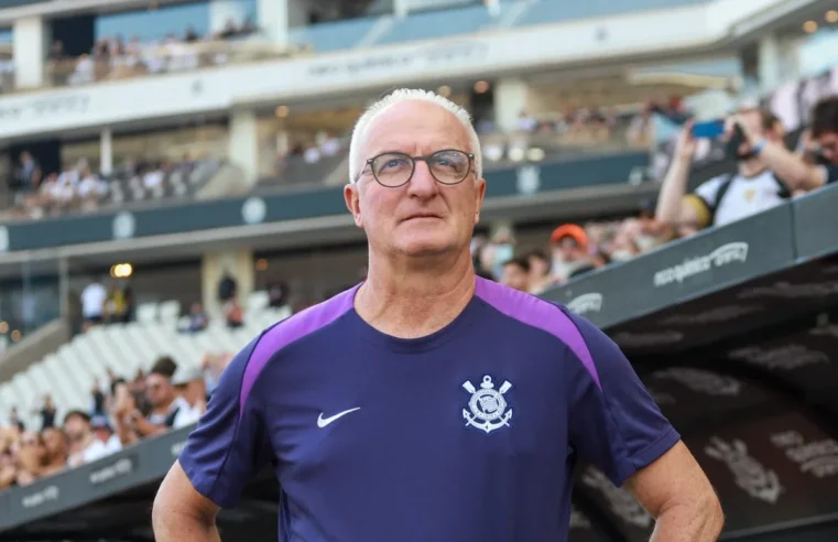 Dorival prevê retorno de Memphis e revela problema com Yuri Alberto